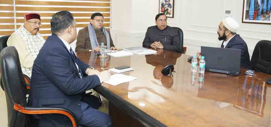 मुख्यमंत्री धामी ने उत्तराखण्ड सदन से शारदा कॉरिडोर परियोजना संबंध में की बैठक