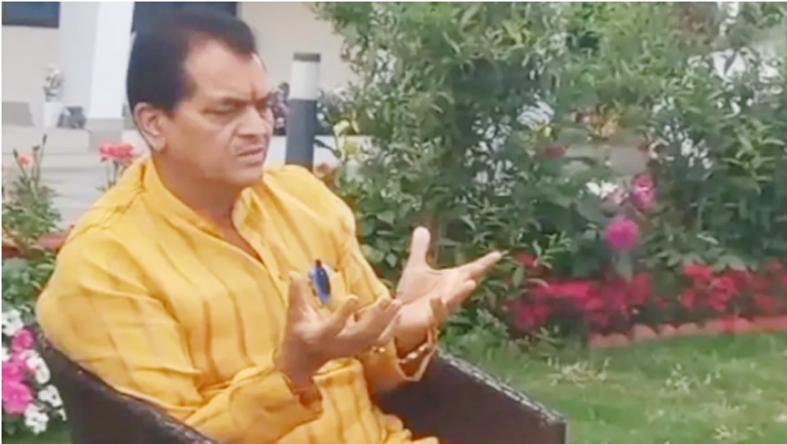 कैबिनेट मंत्री प्रेमचंद अग्रवाल ने सीएम धामी को सौंपा इस्तीफा