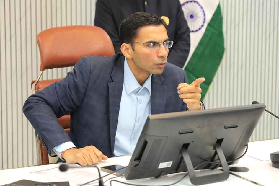 सीएम की प्ररेणा से प्रथम बार जिला प्रशासन जल्द देने जा रहा प्रत्येक वन पंचायत को 15 -15 हजार की सौगात
