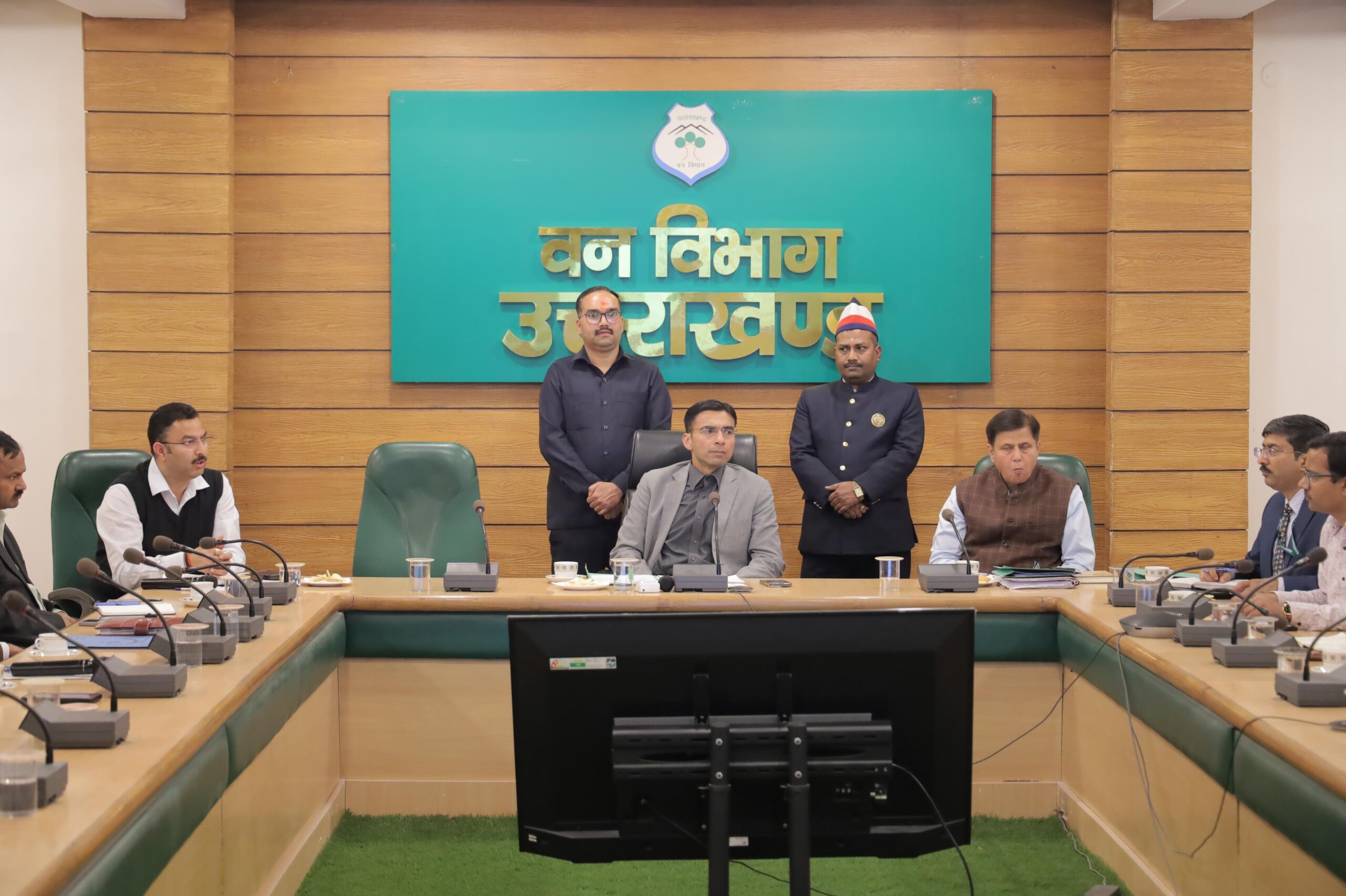 रष्ट्रपति आशियाना में मल्टीथीम पब्लिक पार्क खोले जाने के जिला प्रशासन के प्रस्ताव पर राष्ट्रपति सचिवालय की मोहर