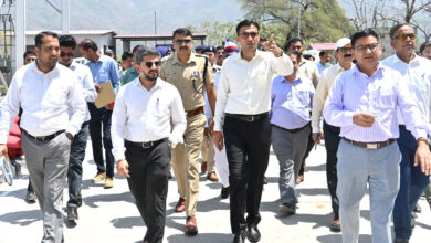 डीएम की पहल से प्रथम बार रजिस्ट्रेशन सेल्स हुए डबलः रजिस्ट्रेशन 24×7 मुकम्मल