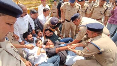 ईडी दफ्तर पर यूथ कांग्रेस का जोरदार प्रदर्शन