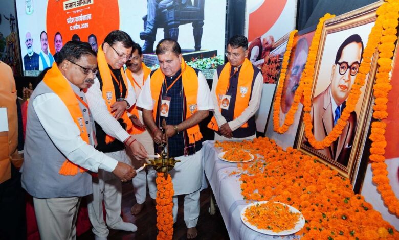 बाबा साहेब ने अपने विचारों, ज्ञान और धैर्य से देश को नई दिशा प्रदान की: मुख्यमंत्री