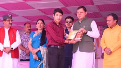 वीर चंद्र सिंह गढ़वाली की स्मृति में राजकीय क्रांति दिवस मेला : मुख्यमंत्री धामी ने स्वतंत्रता सेनानियों के बलिदान को किया याद