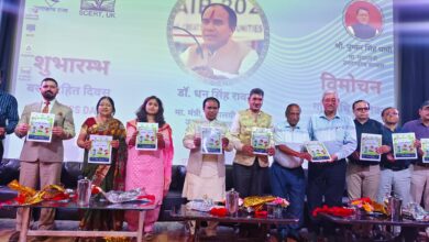 प्रदेश के सभी विद्यालयों में इसी सत्र से बैगलेस-डे लागूः डॉ. धन सिंह रावत
