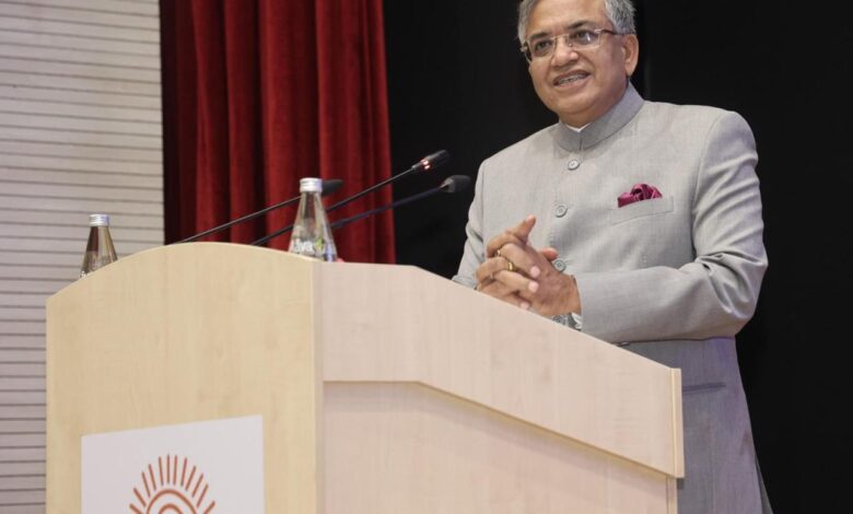 भारत निर्वाचन आयोग जल्द ही हितधारकों के लिए एक एकल-बिंदु ऐप लॉन्च करेगा भारत निर्वाचन आयोग जल्द ही हितधारकों के लिए एक एकल-बिंदु ऐप लॉन्च करेगा