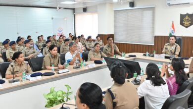 सब इंस्पेक्टर से आई.जी. तक महिला पुलिस कार्मिकों के साथ डीजीपी का सीधा संवाद
