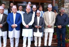 सीएम से नेपाल के सुदूर पश्चिम प्रांत के मुख्यमंत्री कमल बहादुर शाह के नेतृत्व में 10 सदस्यों के प्रतिनिधिमंडल ने भेंट की