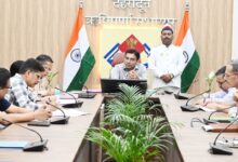 स्थिति भले ही नियंत्रण में हो, लेकिन सतर्कता बेहद जरूरी -डीएम