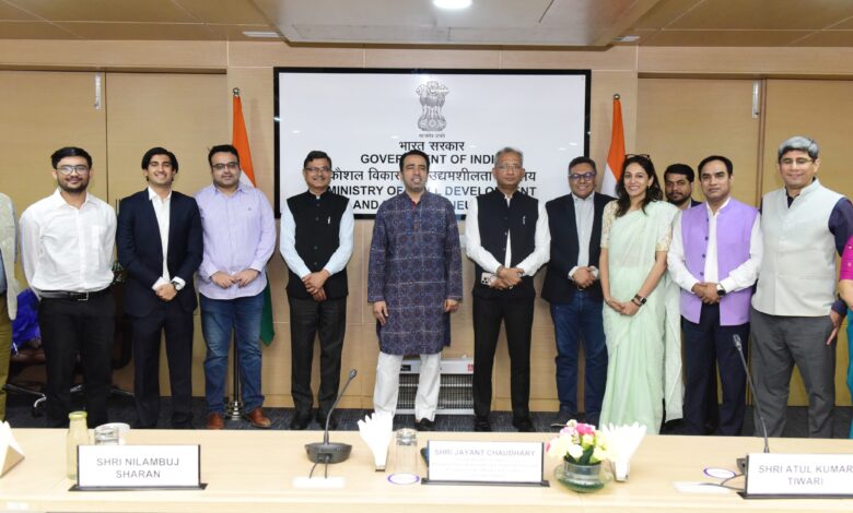SKILL INDIA ने SIA के लॉन्च के लिए मेटा के साथ की साझेदारी : अब WhatsApp पर Live SKILL INDIA ने SIA के लॉन्च के लिए मेटा के साथ की साझेदारी : अब WhatsApp पर Live