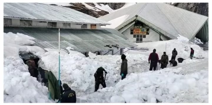 हेमकुंड साहिब यात्रा को लेकर जिला प्रशासन की ओर से तैयारियां हुई तेज