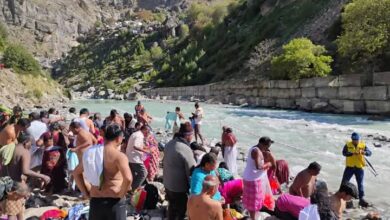 पुष्कर कुंभ का अंतिम स्नान हुआ संपन्न,श्रद्धालुओं ने आखिरी दिव्य स्नान कर लगाई आस्था की पवित्र डुबकी