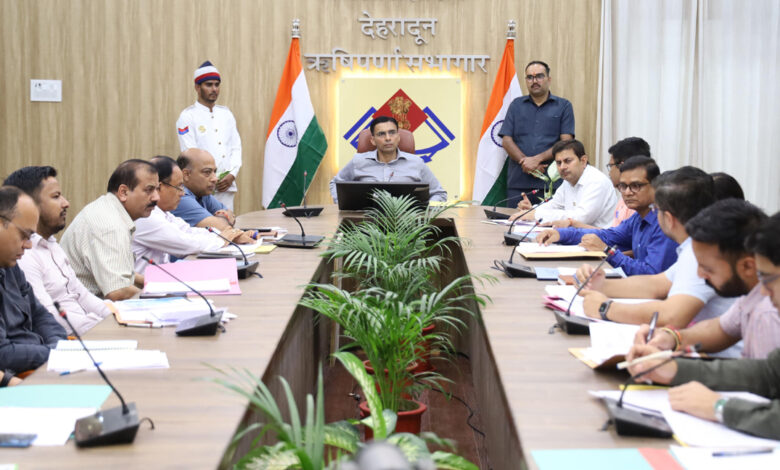 राज्य के विकास, सेवाओं और बुनियादी ढांचे के लिए राजस्व प्राप्ति जरूरी : डीएम राज्य के विकास, सेवाओं और बुनियादी ढांचे के लिए राजस्व प्राप्ति जरूरी : डीएम
