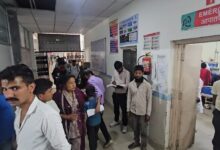 सवारियों से भरा वाहन गहरी खाई में गिरा, 12 वर्षीय अभी गुसाईं की मौत
