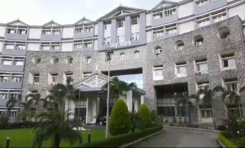 उत्तराखंड में बंदरों पर जिम्मेदारी का भ्रम खत्म