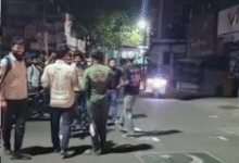 किसी अज्ञात व्यक्ति ने सड़क पर बना दिए पाकिस्तान के झंडे, पुलिस कर रही मामले की जांच