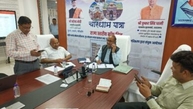 सचिव आपदा प्रबंधन ने कंट्रोल रूम से की हेलीकॉप्टर दुर्घटना की रेस्क्यू ऑपरेशन की निगरानी