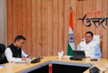 विकसित उत्तराखण्ड बनाने के लिए समाज के अन्तिम छोर के लोगों को मुख्यधारा से जोड़ने की दिशा में कार्य किये जाएंः सीएम