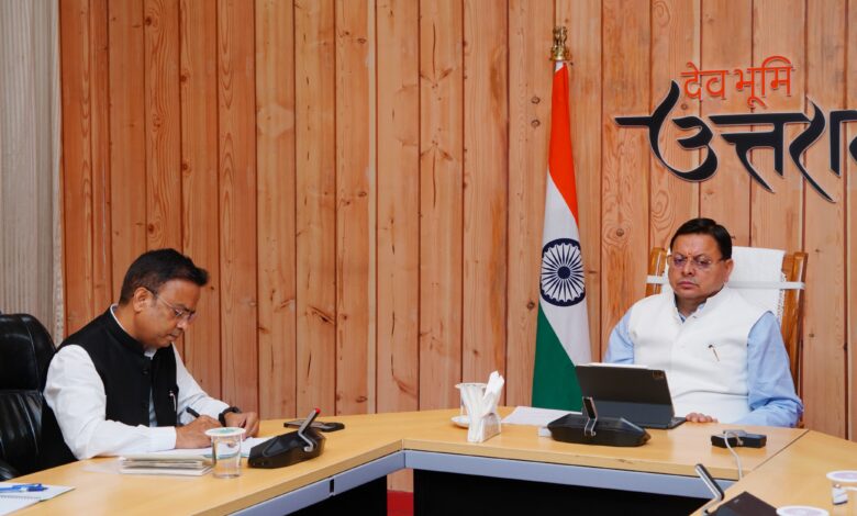 विकसित उत्तराखण्ड बनाने के लिए समाज के अन्तिम छोर के लोगों को मुख्यधारा से जोड़ने की दिशा में कार्य किये जाएंः सीएम विकसित उत्तराखण्ड बनाने के लिए समाज के अन्तिम छोर के लोगों को मुख्यधारा से जोड़ने की दिशा में कार्य किये जाएंः सीएम