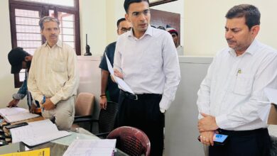 डीएम ने जांची अपने एकीकृत आपदा कन्ट्रोलरूम की नब्ज, आला अधिकारियों को प्रोएक्टिव रोल में रहने के दिए निर्देश
