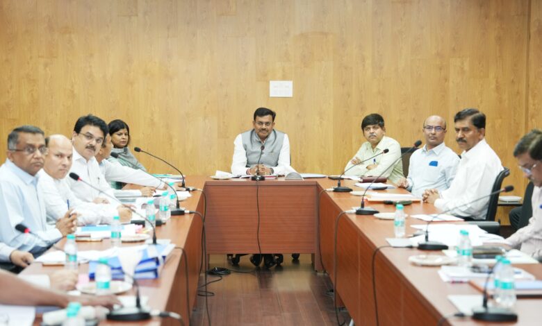 लोगों तक स्वच्छ, सस्ती, सुलभ और विश्वसनीय ऊर्जा पहुंच सुनिश्चित करें ऊर्जा विभागः मुख्य सचिव लोगों तक स्वच्छ, सस्ती, सुलभ और विश्वसनीय ऊर्जा पहुंच सुनिश्चित करें ऊर्जा विभागः मुख्य सचिव
