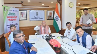 मनोहर लाल, केंद्रीय विद्युत तथा आवास एवं शहरी कार्य मंत्री, भारत सरकार ने टीएचडीसी द्वारा भारत के पहले वेरिएबल स्पीड पंप स्टोरेज प्लांट, टिहरी पीएसपी की पहली इकाई के सीओडी प्रक्रिया की शुरुआत की सराहना की