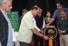 “उद्देश्य के साथ प्रगति, हरियाली के साथ विकास” एवं “विकास में संतुलन और पर्यावरण संरक्षण” विषय पर संवाद का किया गया आयोजन