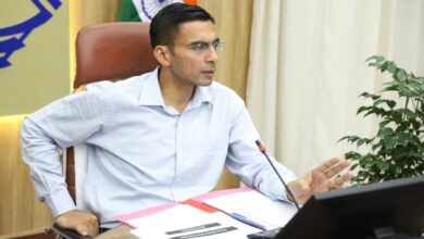 डीएम के निर्देश, पेयजल शिकायतों का डे-टू-डे निस्तारण रखें जारी