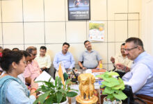 बस्तियों में 2016 से पहले निर्मित घरों को न दें नोटिस : कैबिनेट जोशी