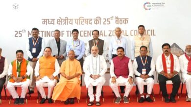सीमावर्ती क्षेत्रों में सड़क व संचार सुविधाओं के विस्तार किया जाना जरूरी: मुख्यमंत्री