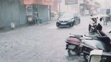 बारिश के चलते बंजारावाला में लोगों के घरों में हुआ जलभराव