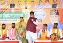 कैबिनेट मंत्री जोशी ने काशीपुर में भाजपा समर्थित जिला पंचायत सदस्य प्रत्याशी सुरेंद्र कौर के पक्ष में मतदान की अपील