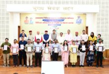 मुख्यमंत्री धामी ने 220 चिकित्सा अधिकारियों को सौंपे नियुक्ति पत्र
