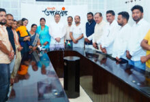 सीएम धामी से रुद्रप्रयाग जिले के त्रिस्तरीय पंचायत चुनाव में नवनिर्वाचित जनप्रतिनिधियों ने भेंट की सीएम धामी से रुद्रप्रयाग जिले के त्रिस्तरीय पंचायत चुनाव में नवनिर्वाचित जनप्रतिनिधियों ने भेंट की
