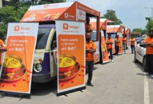 रक्षाबंधन पर Swiggy की मीठी सौगात: लखनऊ की मशहूर मिठाइयाँ अब सिर्फ 10 मिनट में आपके दरवाज़े पर रक्षाबंधन पर Swiggy की मीठी सौगात: लखनऊ की मशहूर मिठाइयाँ अब सिर्फ 10 मिनट में आपके दरवाज़े पर