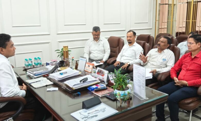 स्वास्थ्य पखवाड़े के तहत सचिवालय में विशेष स्वास्थ्य व रक्तदान शिविर का आयोजन