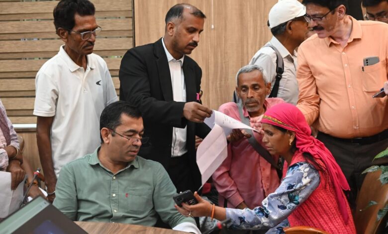 मुख्यमंत्री के जन सेवा संकल्प, सुशासन को सार्थक करता जिला प्रशासन