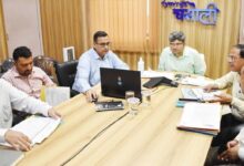 जिलाधिकारी संदीप तिवाड़ी ने जल संस्थान और जल निगम को जल जीवन मिशन योजनाओं को पूर्ण करने के निर्देश दिए जिलाधिकारी संदीप तिवाड़ी ने जल संस्थान और जल निगम को जल जीवन मिशन योजनाओं को पूर्ण करने के निर्देश दिए