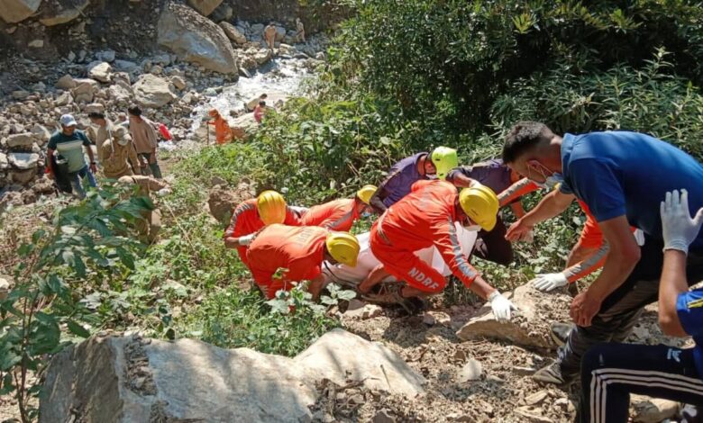 चमोली जिले के नंदानगर आपदा प्रभावित क्षेत्र में रेस्क्यू अभियान हुआ पूरा,सभी लापता लोगों की खोज हुई पूरी