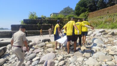 टनकपुर क्षेत्रांतर्गत बूम घाट से एसडीआरएफ ने किया अज्ञात पुरुष का शव बरामद