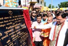 मुख्यमंत्री ने खटीमा में किया 215 फीट ऊँचे तिरंगे का लोकार्पण