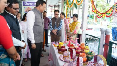 सीएस ने महिलाओं द्वारा निर्मित उत्पादों की प्रदर्शनी का किया शुभारम्भ