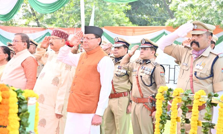 पुलिस स्मृति दिवस के अवसर पर मुख्यमंत्री ने शहीद पुलिस जवानों को दी श्रद्धांजलि