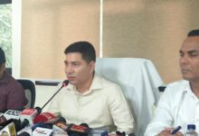 बच्चों की सुरक्षा सर्वाेच्च, प्रतिबंधित कफ सिरप के खिलाफ उत्तराखंड में सघन अभियान बच्चों की सुरक्षा सर्वाेच्च, प्रतिबंधित कफ सिरप के खिलाफ उत्तराखंड में सघन अभियान