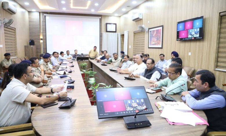 भीड़भाड़ वाले इलाकों में नहीं बिकेंगे पटाखे