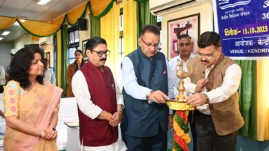 प्रतियोगिता में उत्तराखंड राज्य के 45 केंद्रीय विद्यालयों में से चुनी गई आठ सर्वश्रेष्ठ टीमों ने भाग लिया