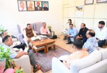 जनता से जुड़े विकास कार्यों में किसी भी प्रकार की लापरवाही बर्दाश्त नहीं की जाएगी : जोशी