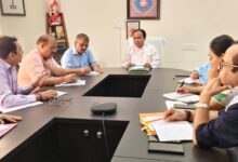जनपदों से तलब की निःशुल्क पाठ्य पुस्तक वितरण की रिपोर्ट विभागीय मंत्री डॉ. रावत ने शिक्षा महानिदेशक को दिये निर्देश जनपदों से तलब की निःशुल्क पाठ्य पुस्तक वितरण की रिपोर्ट विभागीय मंत्री डॉ. रावत ने शिक्षा महानिदेशक को दिये निर्देश