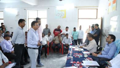 एक-एक प्रभावितों को राहत पंहुचाने तक क्षेत्र में ही जमे रहेंगे विभागीय अधिकारी : डीएम  