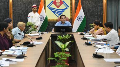 अनुमति से अधिक रोड कटिंग, खुदा छोड़ना मानकों का उल्लंघन पर जब्ती व मुकदमे से गुरेज नहीं करेगा प्रशासन